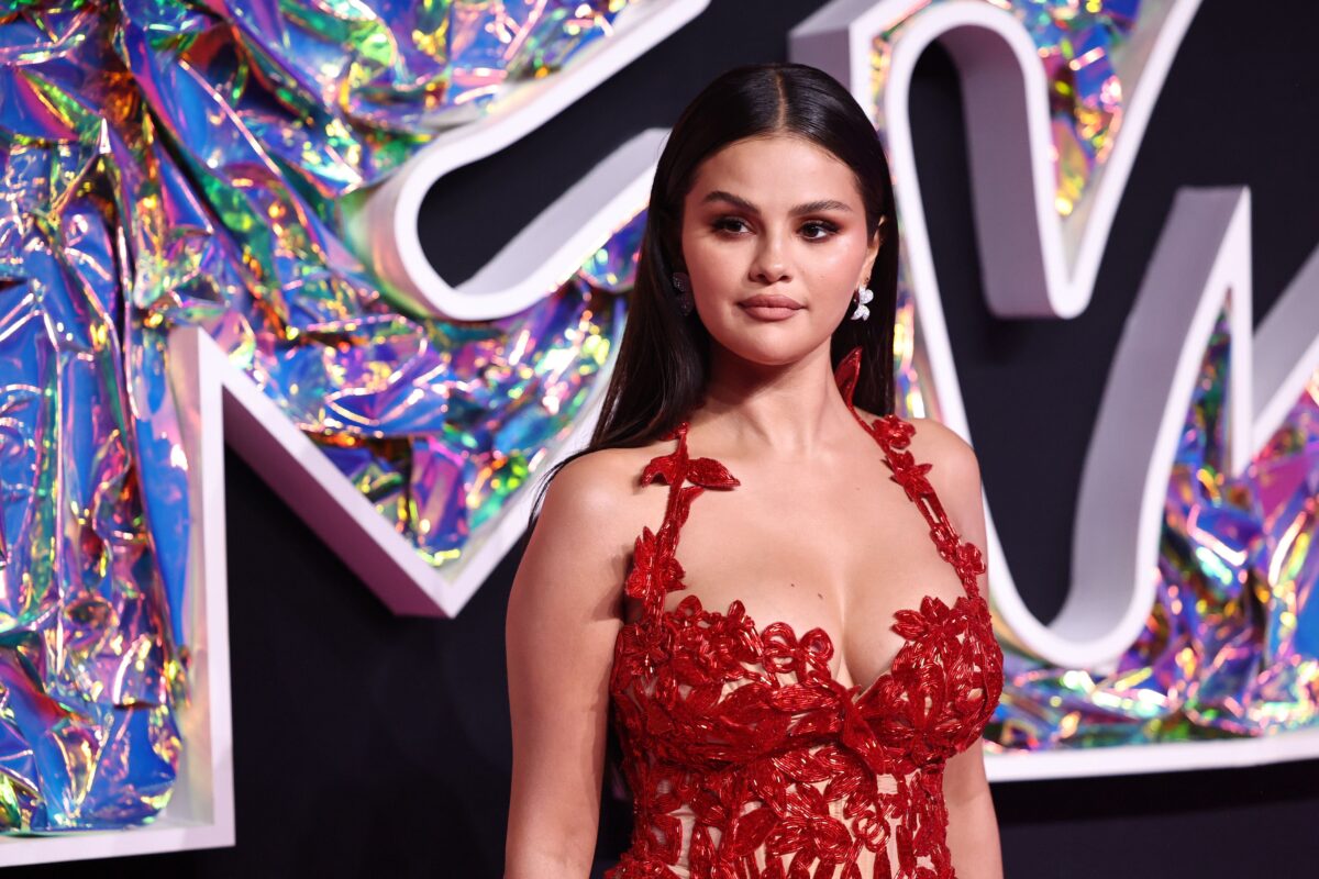 Selena Gomez Latest Trending Pictures 2023